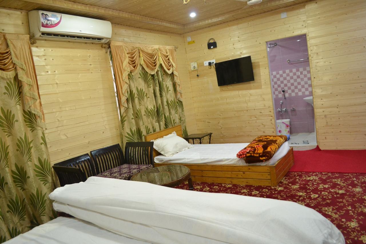 Hotel Grg Residency Сринагар Экстерьер фото